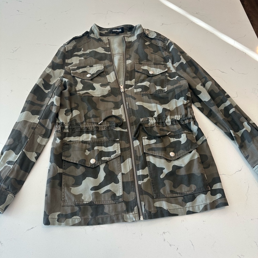 Express Camo Jacket